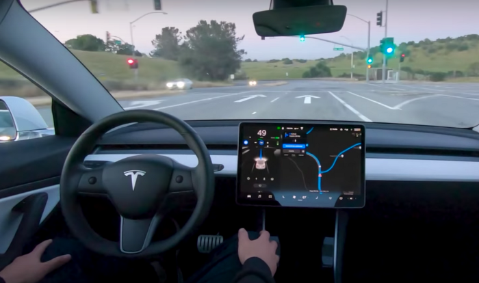 Tesla یا Waymo - کدامیک برنده رقابت خودرو های خودران است؟ 5 سیستم خودران خودروی تسلا