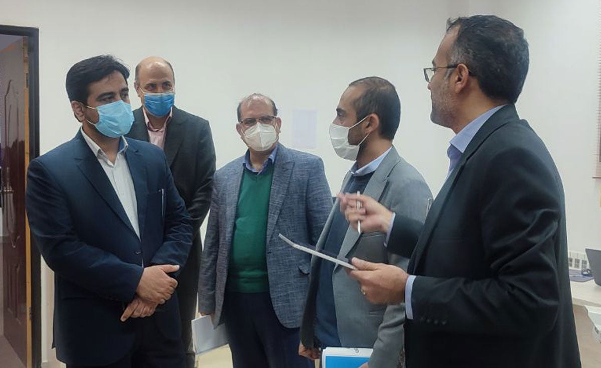 بازدید معاون وزارت عتف از شرکت دانش بنیان شهاب