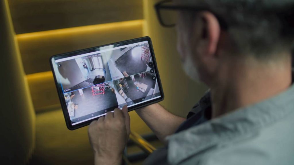 شرکت شهاب 16 هک دوربین