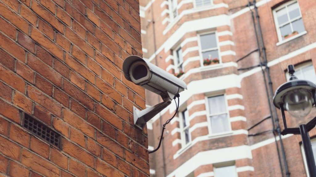 بزرگترین هک های تاریخ دوربین های مداربسته (داستان واقعی) 2 هک دوربین