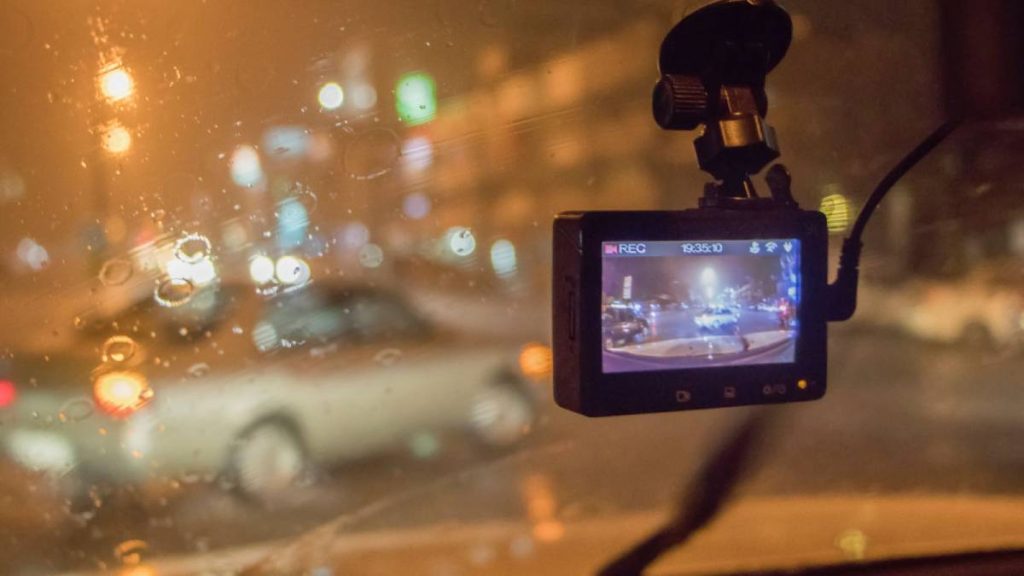 دقت پلاک خوان در شرایط بارانی و برفی چقدر است؟ 2 دقت پلاک خوان