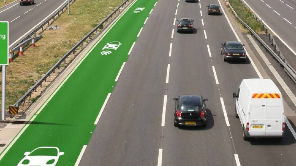 جاده های هوشمند که خودروها را شارژ میکنند! 4 جاده های هوشمند