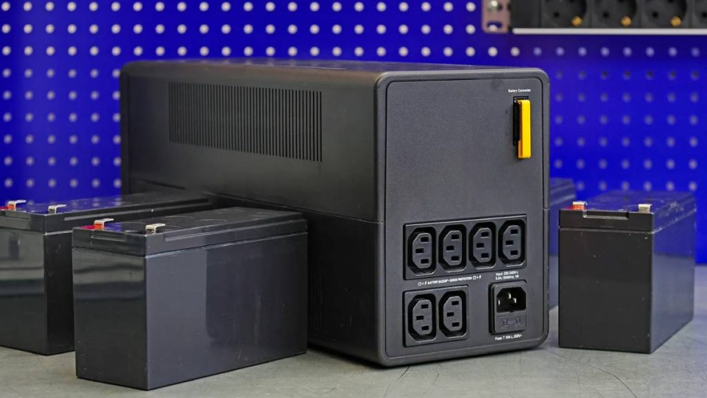 تفاوت UPS آنلاین و آفلاین 1 تفاوت UPS آنلاین و آفلاین